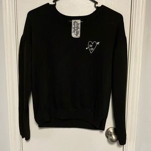 Sadie & Sage black pullover sweater